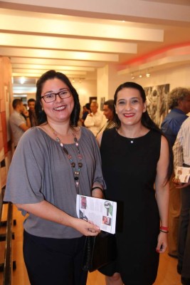 Brillante exposición en la pinacoteca Daysi Fasquelle Bonilla