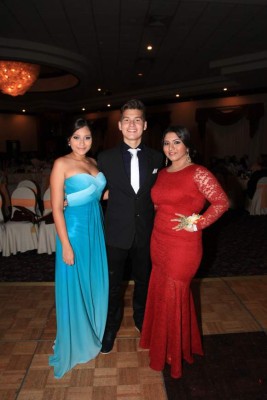 Graduación de la Escuela Bilingüe Villas del Campo