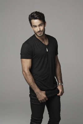 Aarón Díaz conquista la pantalla chica de EUA