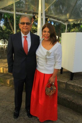 Boda de Adriana Corrales y Xavier Lacayo
