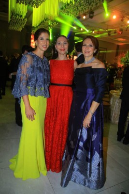 Boda de Sophie Andonie y Roberto Facussé