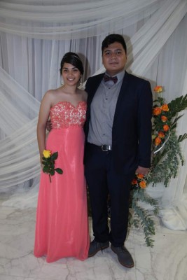 Graduación academia cristiana Ágape   