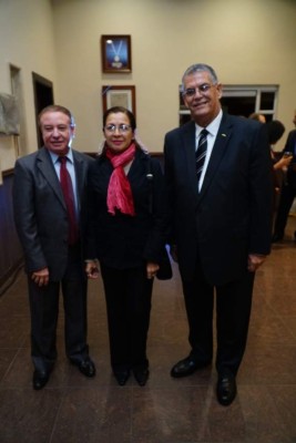 Entregan los Premios Copán a la excelencia turística