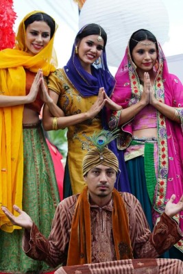 Sampedranos vibraron con el desfile de carrozas de la Feria Juniana 2017