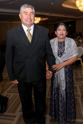 Doble fiesta por el éxito de Nasry y Miguel Ángel Handal