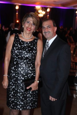 Rosas y Espinas: noticias y escándalos en Honduras