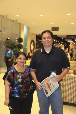 Bertha Barrientos y Salvador Torres