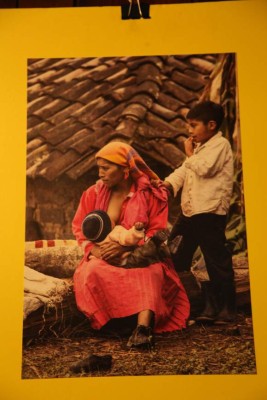 Las étnias del país tuvieron su noche