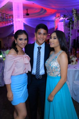 Quince años de Génesis Recarte Márquez