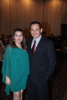 Boda de oro de Gloria y Selim Elías Canahuati