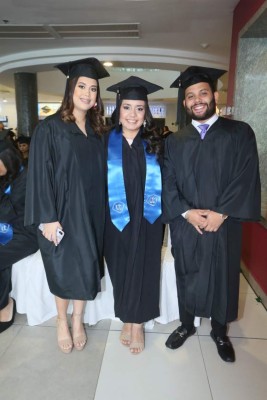 Alegría por graduaciones de Unitec y Ceutec
