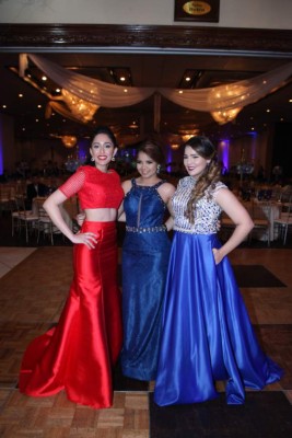 Graduación de la Academia Americana  