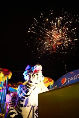 Sampedranos vibraron con el desfile de carrozas de la Feria Juniana 2017