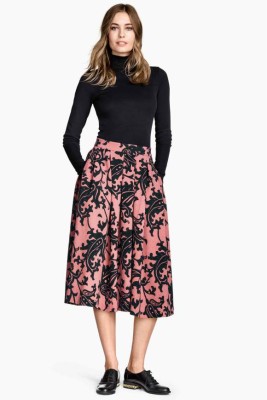 Faldas Midi, porque así les encantan