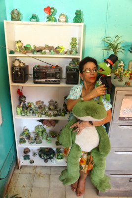 La niñera con más corazón que estatura de guardería sampedrana