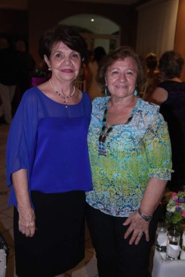 El cumpleaños de Magdalena Yacamán de Barletta