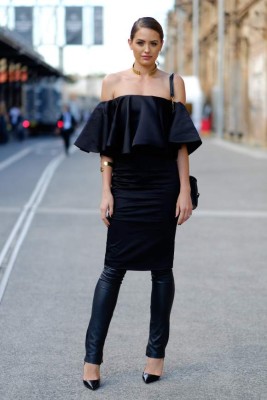 Ahora el vestido va sobre los pantalones