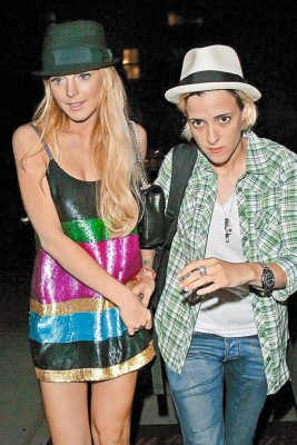 Lindsay critica a policía que la calificó de 'gay”