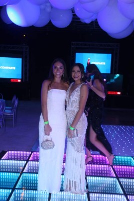 Juventud, elegancia y celebración en la Prom 2018 de la EIS