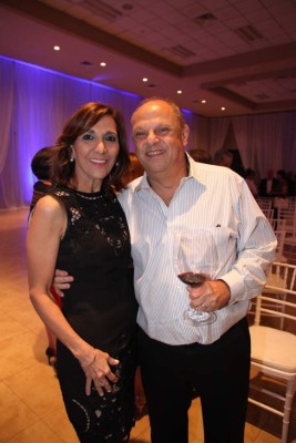 La Ccic entrega el premio Ciudadanos Ejemplares 2016