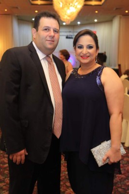 Quince años de Ginan Ivette Handal Canahuati