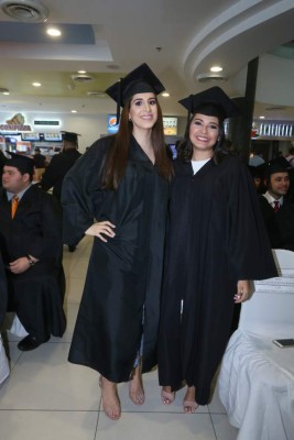 Alegría por graduaciones de Unitec y Ceutec