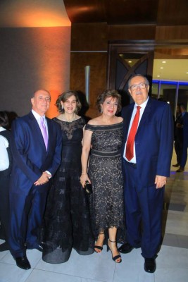 Boda de Sophie Andonie y Roberto Facussé