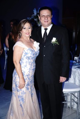 Boda de Oswaldo Figueroa y Gina Ocampo