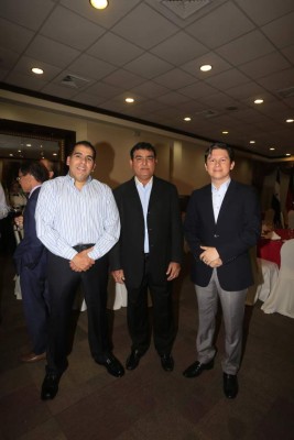Fraternal convivio diplomático en San Pedro Sula