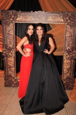 Primera graduación de MountView Academy