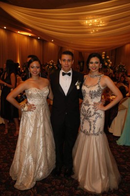 Fiesta de graduación Happy New Dawn