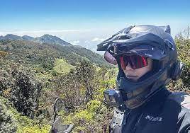 “No pudimos entenderles, les llevamos al hospital donde descubrimos que se trata de un caso de violación de la mujer”, dijo Singh Kherwar, el inspector de policía Pitamber.