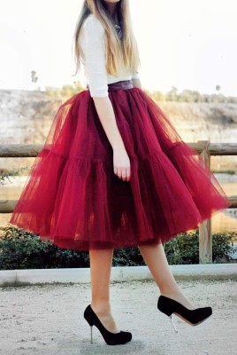 Faldas Midi, porque así les encantan