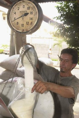 Honduras pretende elevar un 6 por ciento la producción de azúcar