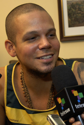 Famosos solidarios con la humanidad