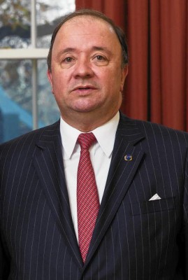 La Comunidad del Anillo: Red de prostitución masculina