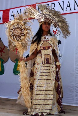 Festival nacional folklorico de la tusa en nueva Celilac Santa Barbara