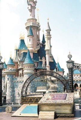 DIsney: Diversión y Negocio
