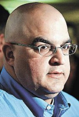 Omri Sharon, condenado a nueve meses de prisión