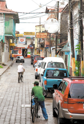 La Lima: Retos ante la nostalgia del pasado