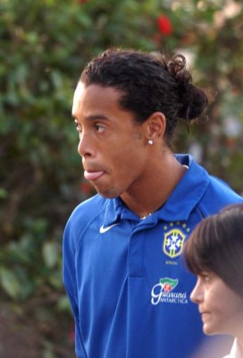 Rivaldo: el FC Barcelona busca 'excusas' para vender a Ronaldinho