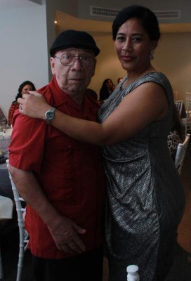 Cena navideña de Policlínica Hondureña