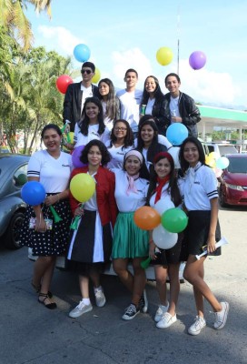 Entrada de la clase 2017 de la Happy New Dawn