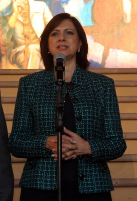 Venezuela aplaza envío de combustible a Honduras