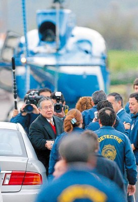 'Trato abusivo' a Fujimori en su primer día en Perú, denuncia legislador