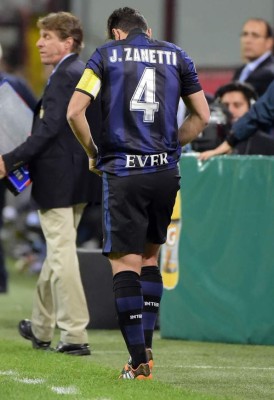 Zanetti dice adiós a la afición del Inter tras 19 años en el club