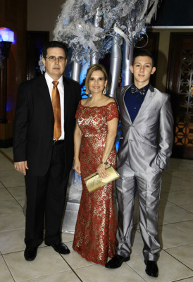 Ana Licona de Duarte cumple 50 años