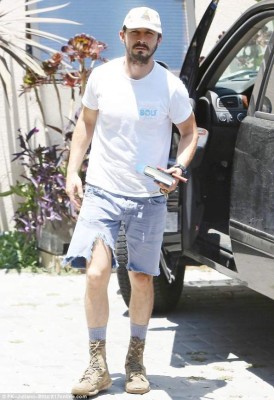 Shia LaBeouf ingresa a rehabilitación