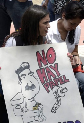 'Sin papel no hay periódico”