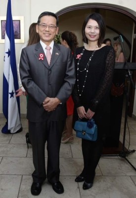 Embajada de Perú celebró su 194 aniversario